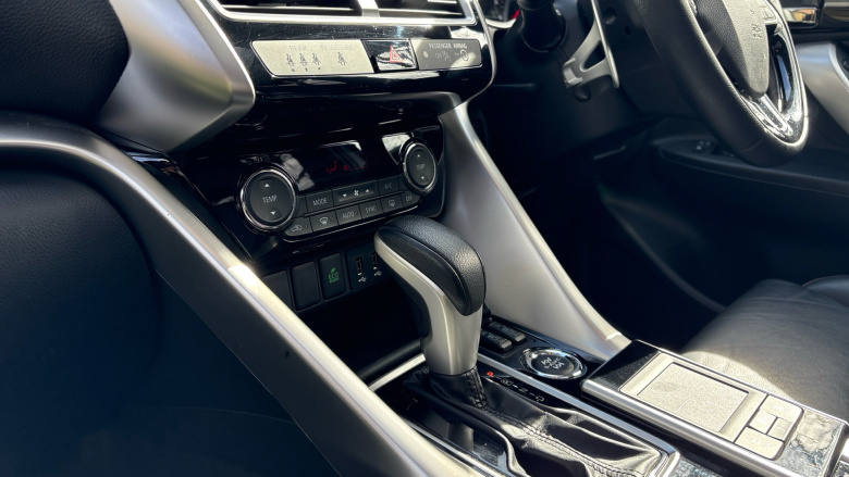 Mitsubishi Eclipse Cross 1.5 Black 5dr CVT 4WD Petrol Hatchback